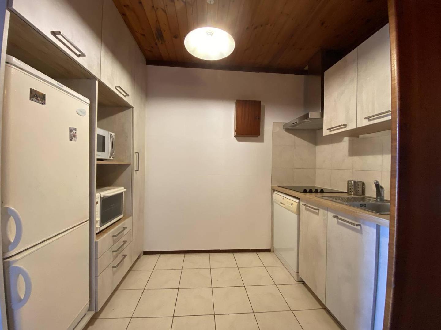 Vue Avec Terrasse A - Ref 906 Appartement