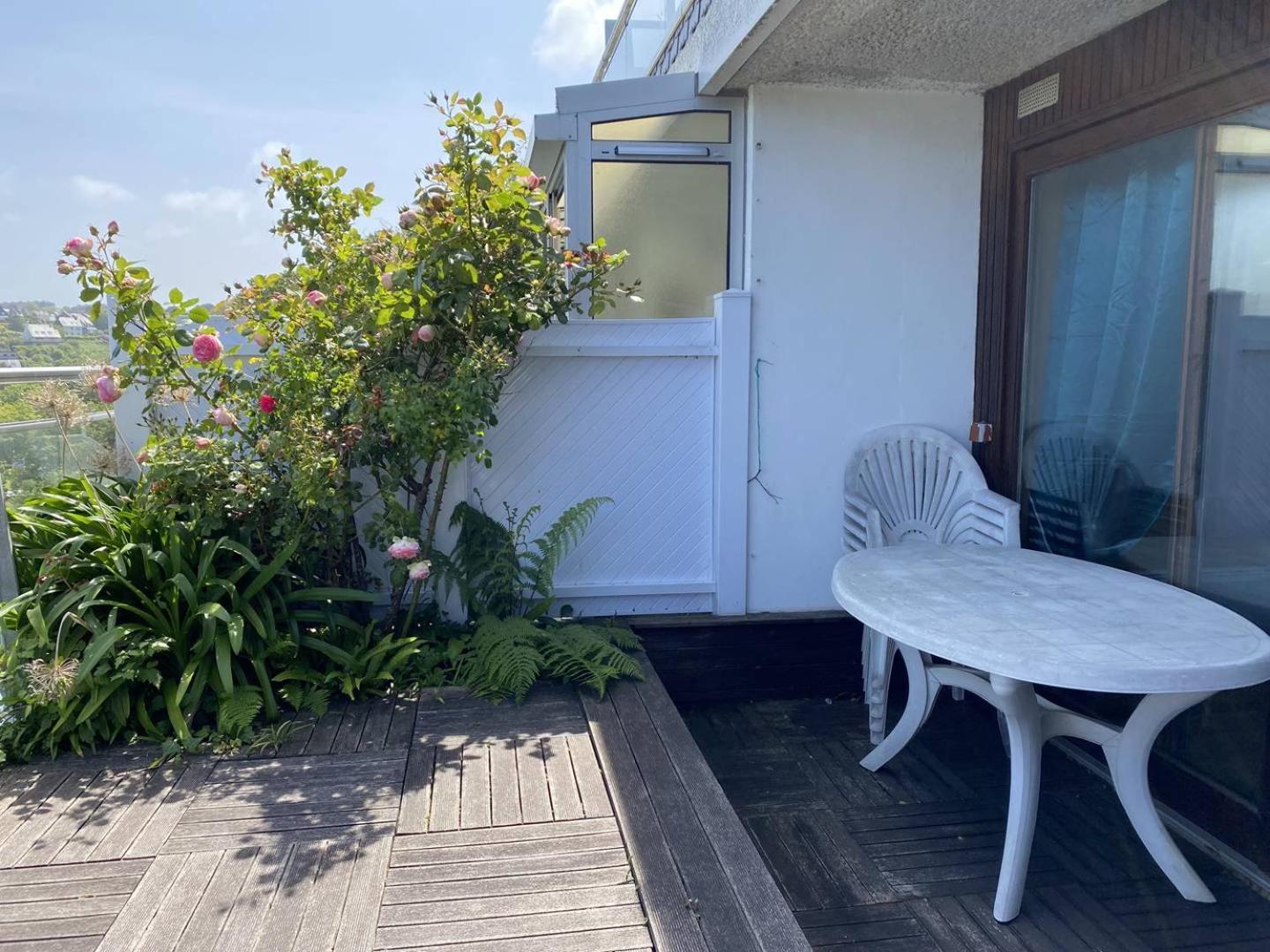 Appartement Vue Avec Terrasse A - Ref 906 *